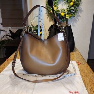 NWT Coach F37905 Nomad Hobo Burnished Brown Glovetanned Leather Ombre Bag